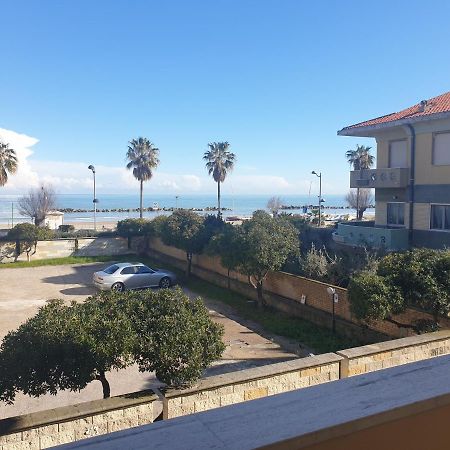 My Beachouse Montesilvano Marina Buitenkant foto