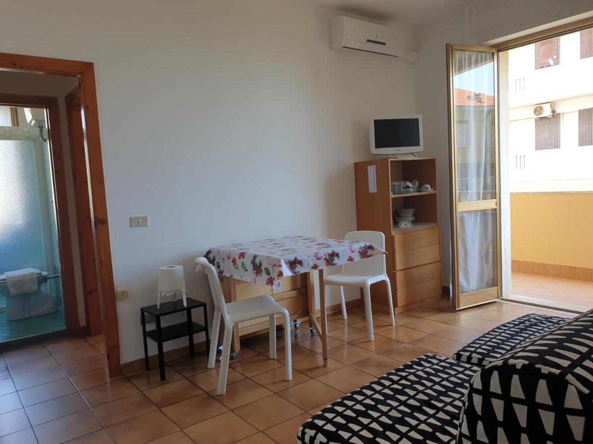 My Beachouse Montesilvano Marina Buitenkant foto